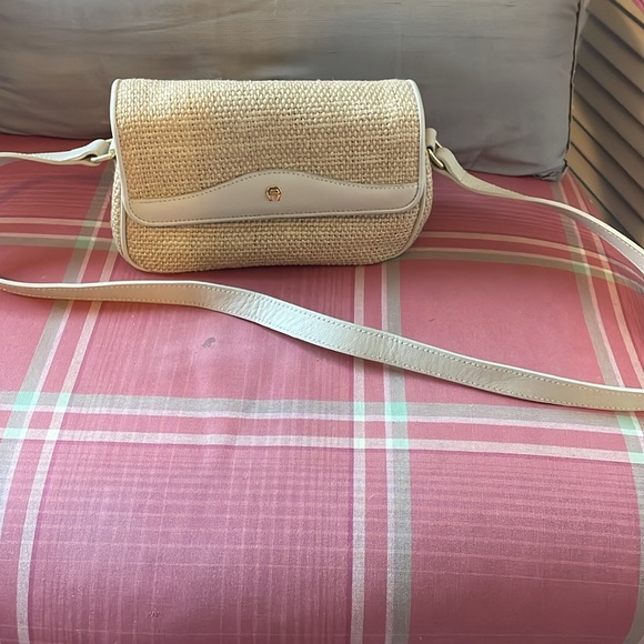 Raffia Cream Purse - Picture 2 of 6